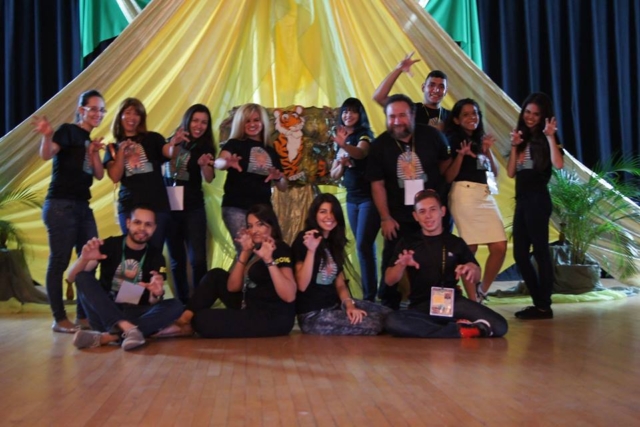 MENTORIA grupo estudiantes posando